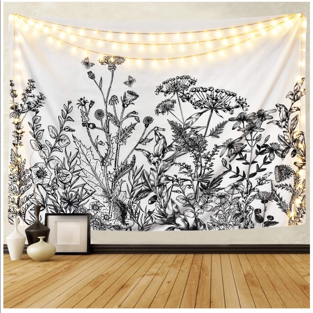 Flower outline tapestry